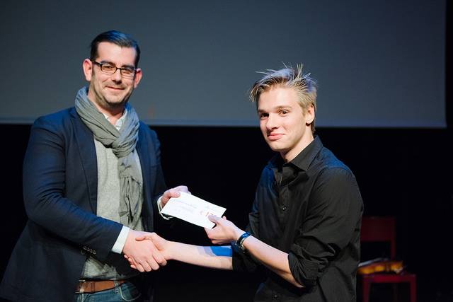 Receiving the best bachelor thesis award at Erasmushogeschool Brussel